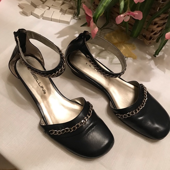 Sandals - Picture 3 of 6